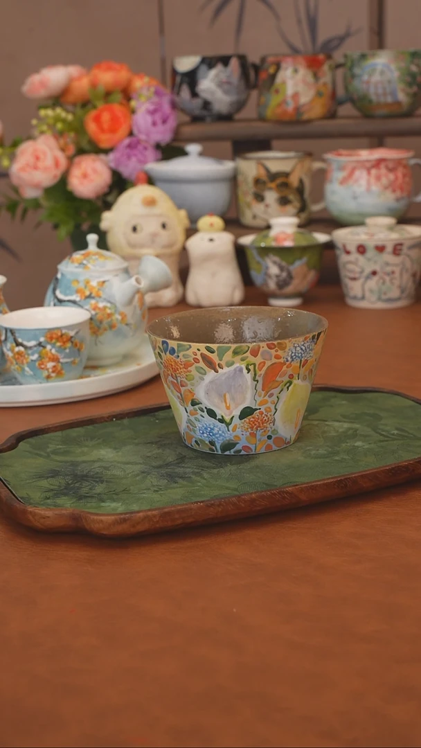 石一  马蹄莲猪口杯