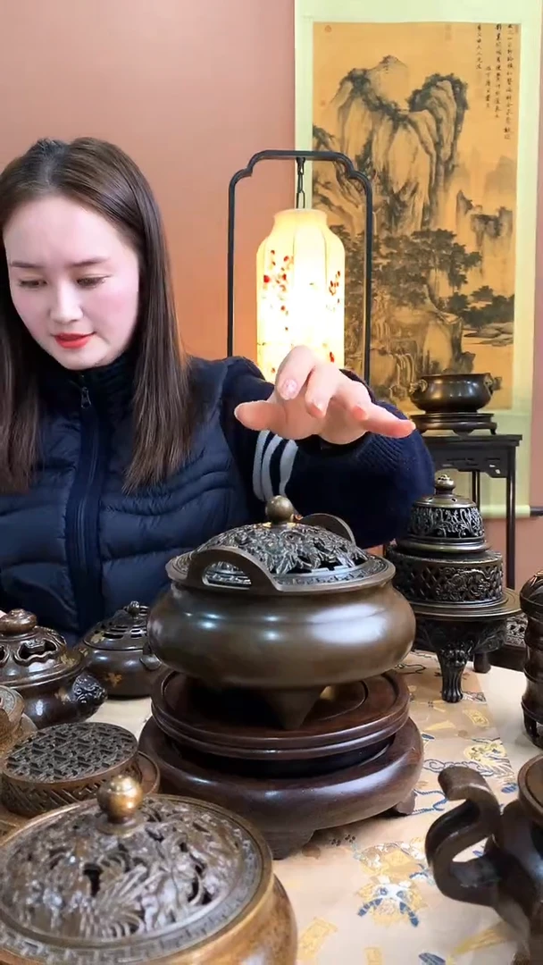 铜仿古苏工桥耳香炉