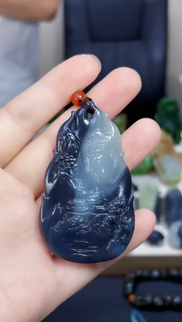 和田玉未镶嵌颈饰1