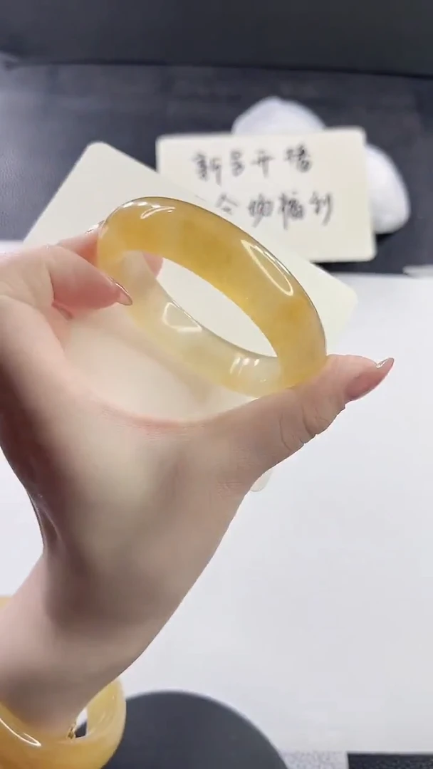 未镶嵌手镯石英质玉多样性发货V179