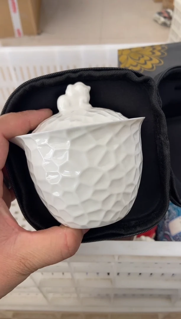 杯无运费险有瑕疵的摄影的产品有使用过的痕迹有点脏介意勿拍