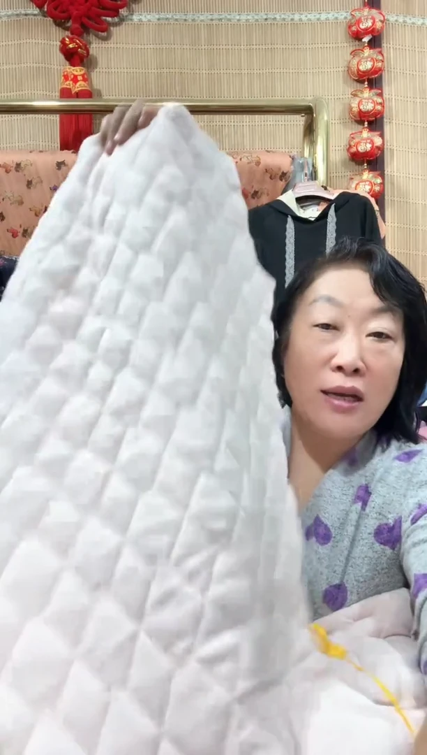防羊羔毛女士棉裤裁片粉色一条 有微残需要修
