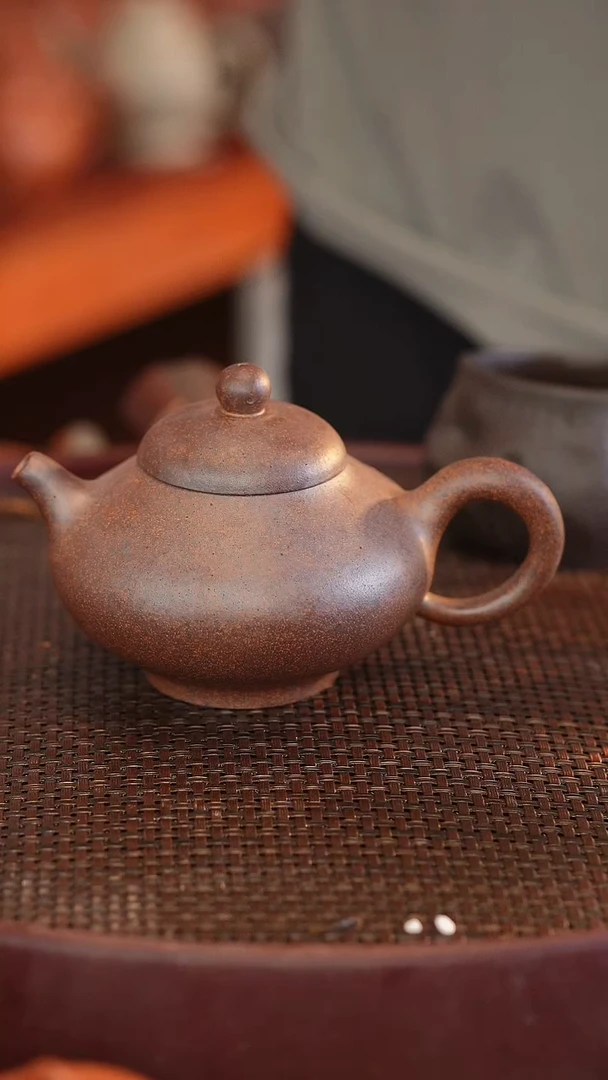 茶壶紫砂原矿手工制作