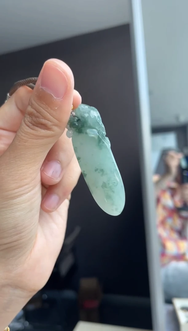 吊坠(不含链)未镶嵌翡翠天然缅甸A货翡翠