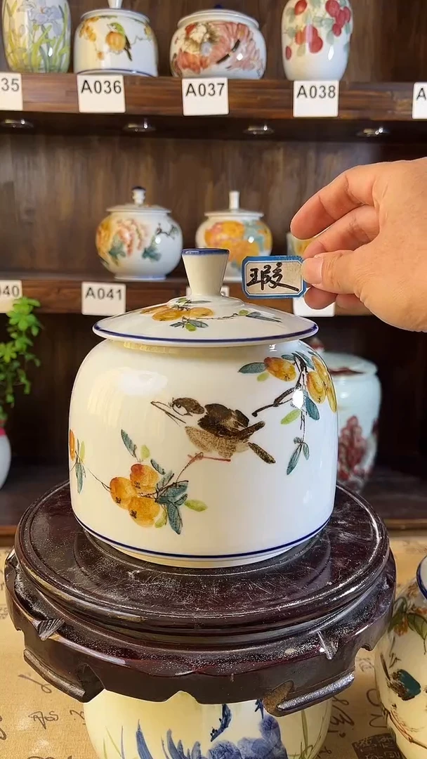 【闪购商品】纯手工手绘枇杷鸟2储物罐