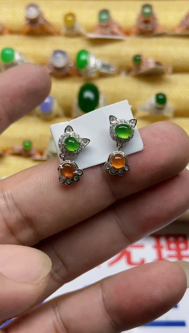 【闪购商品】翡翠戒指银S925镶嵌0000