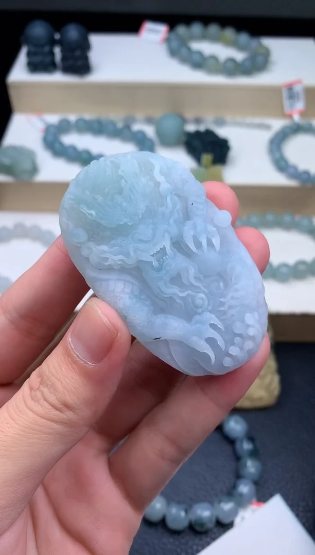 未镶嵌定制翡翠R****_龙牌