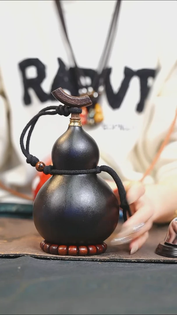【闪购商品】XT172大漆酒葫芦不包手串及旋转底座
