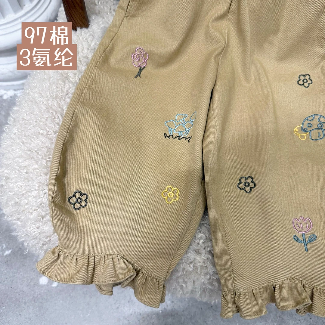 Q2542K木耳边灯笼裤鱼子酱品牌女童童装