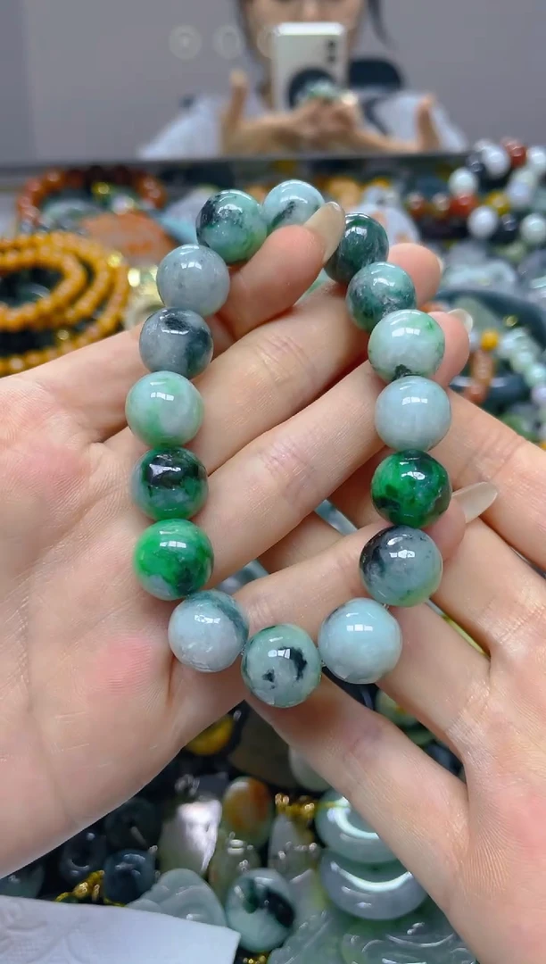 颈饰未镶嵌翡翠12MM/ T /翡翠A货，一件也是批发价