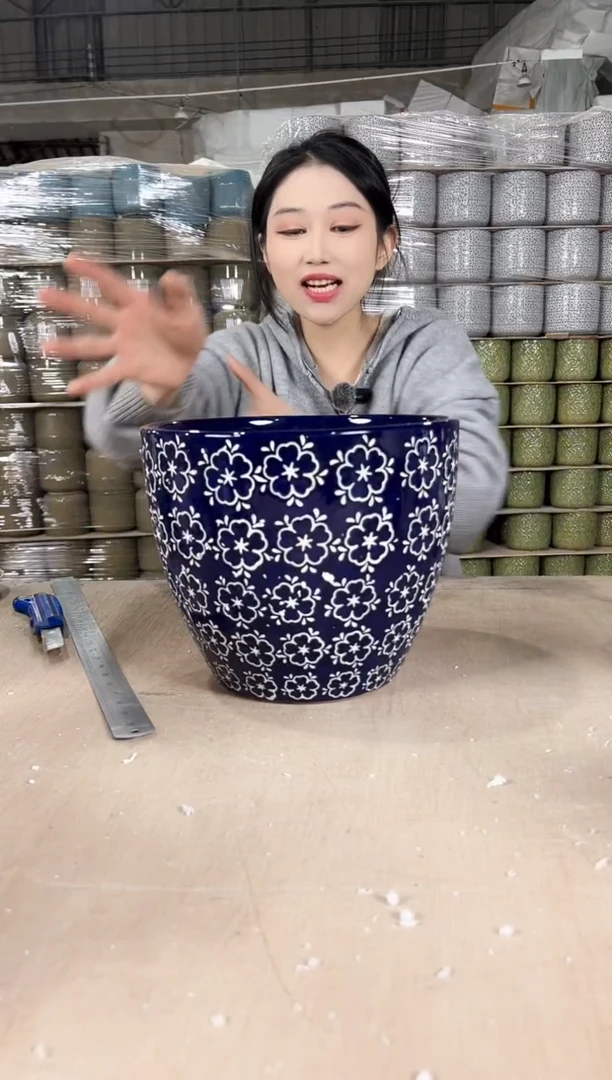 【闪购商品】陶瓷橄榄深蓝花大号25x21