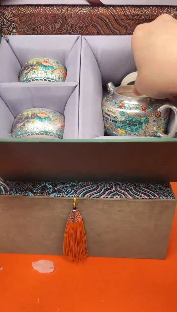 【闪购商品】鱼藻纹银壶z2296