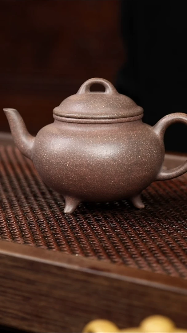 茶壶紫砂6-2三足水平