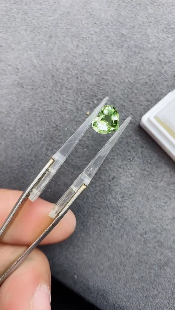 未镶嵌裸石碧玺2ct