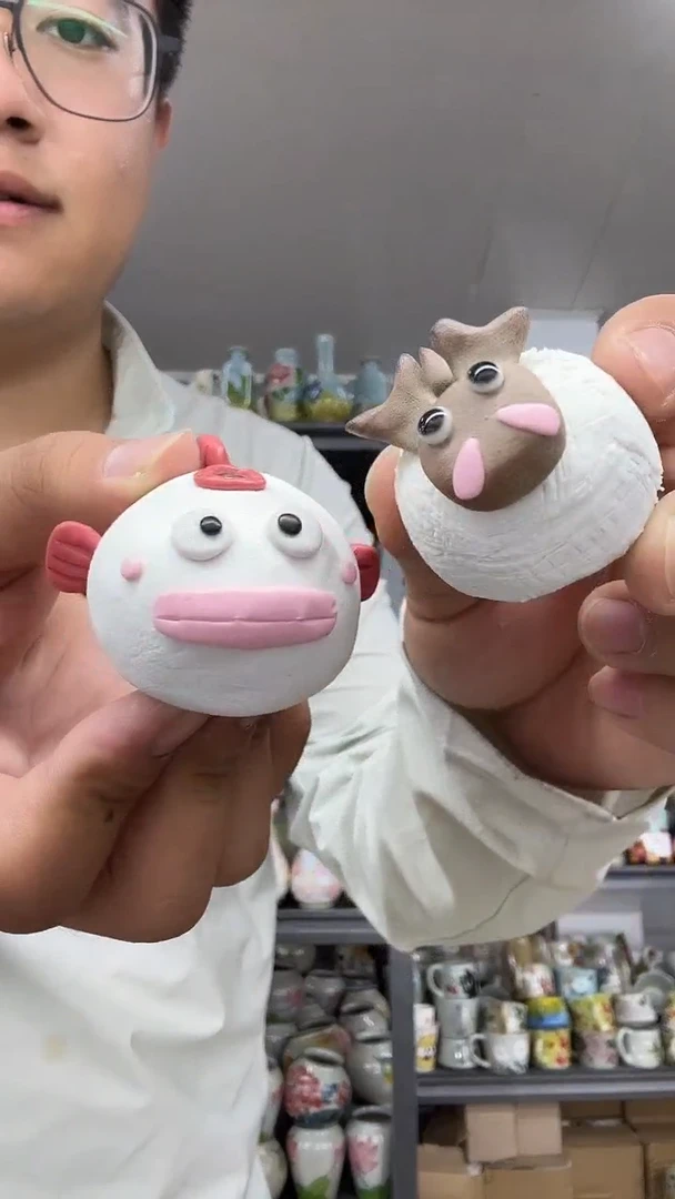陶瓷丑东西 鱼牛丑东西