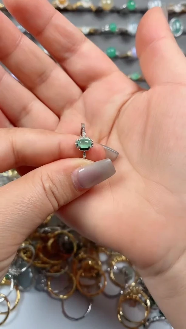 银S925镶嵌戒指翡翠.