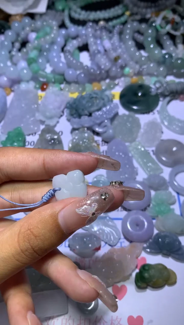 【闪购商品】翡翠挂件未镶嵌MJX032724