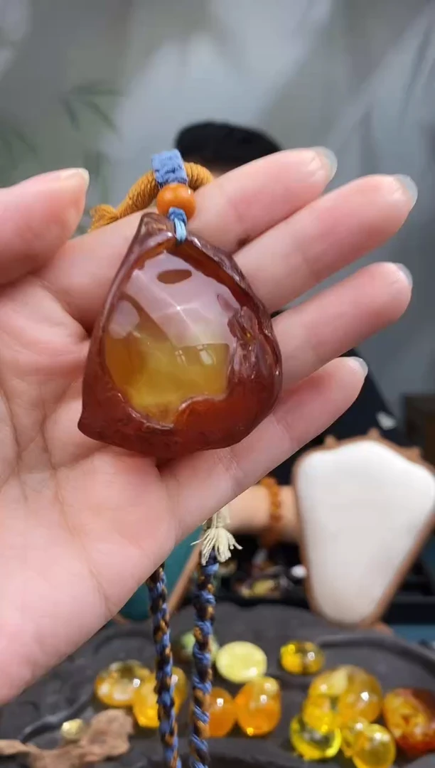 裸石琥珀未镶嵌基地发货 一物一证 顺丰包邮