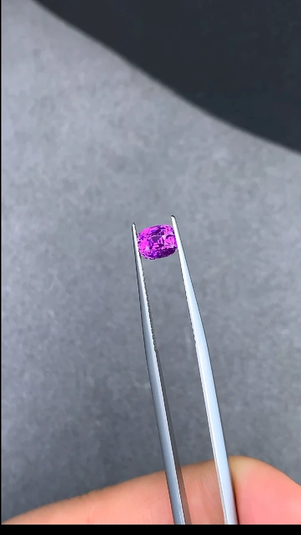 【闪购商品】蓝宝石裸石未镶嵌1.03克拉