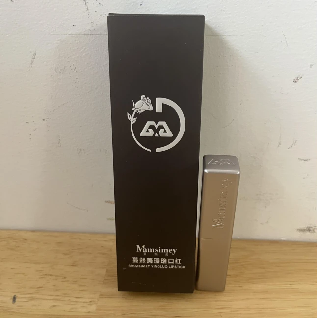 尾单蔓熙美 Mamsimey璎珞口红