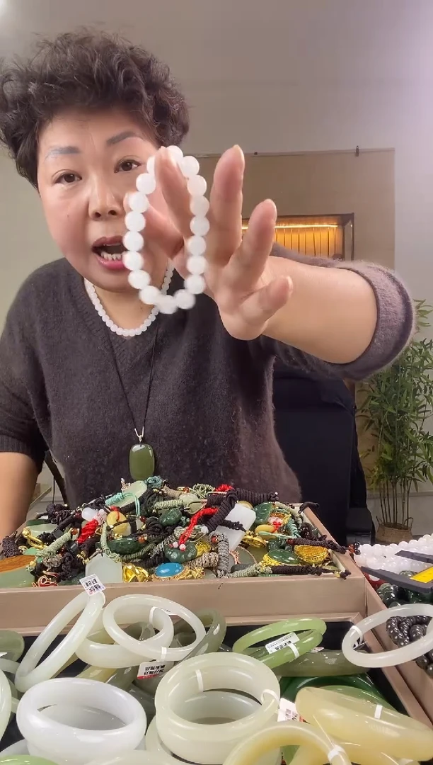 颈饰未镶嵌和田玉多样性拍一发一  73