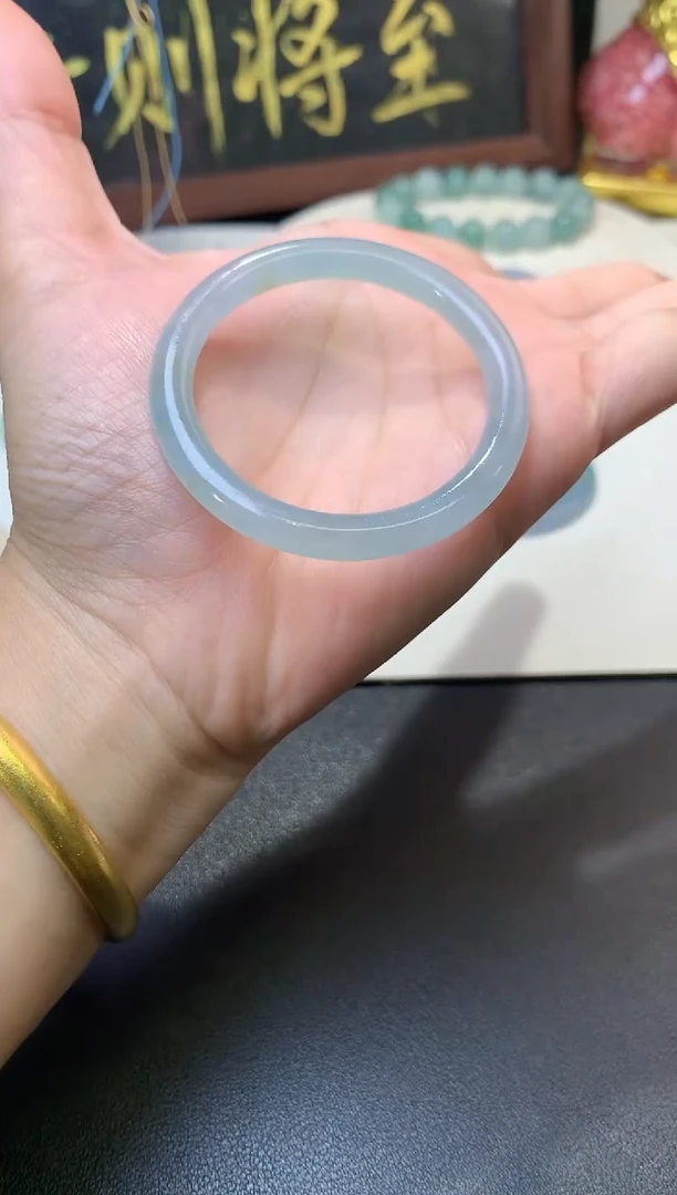 未镶嵌定制翡翠毛货