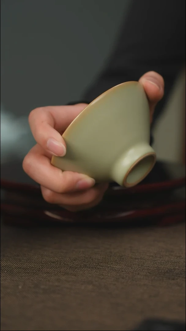 粉青 小斗笠 带底款
