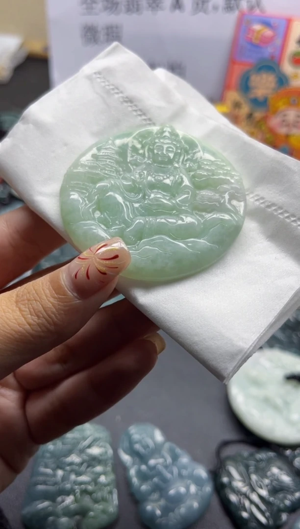 【闪购商品】翡翠颈饰未镶嵌翡翠