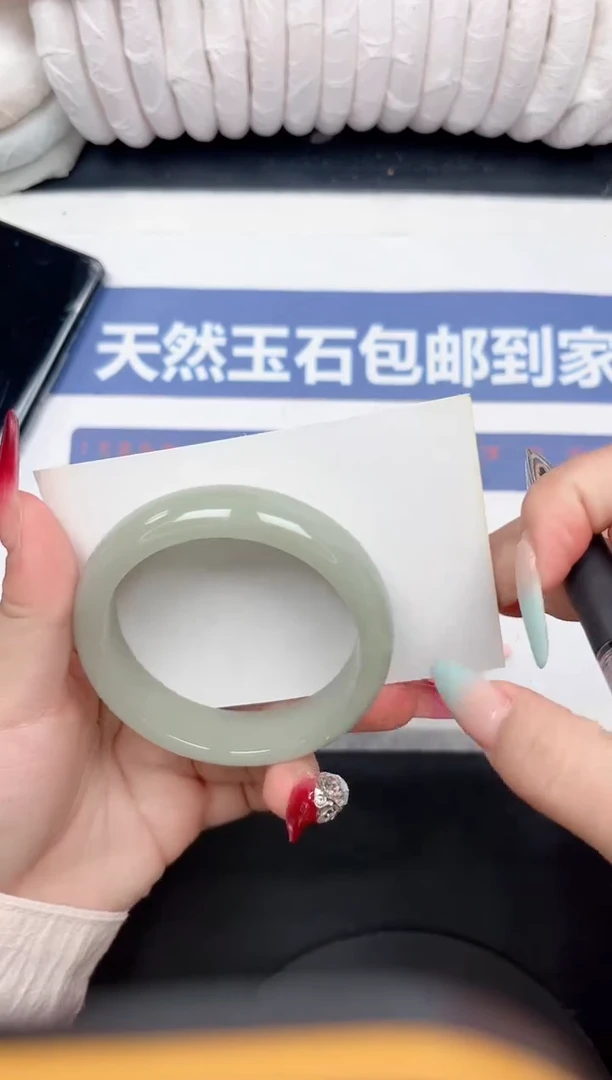 未镶嵌手镯石英质玉108-54