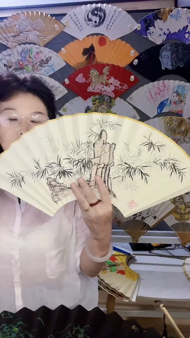 扇子九五寸十八方玉竹折扇