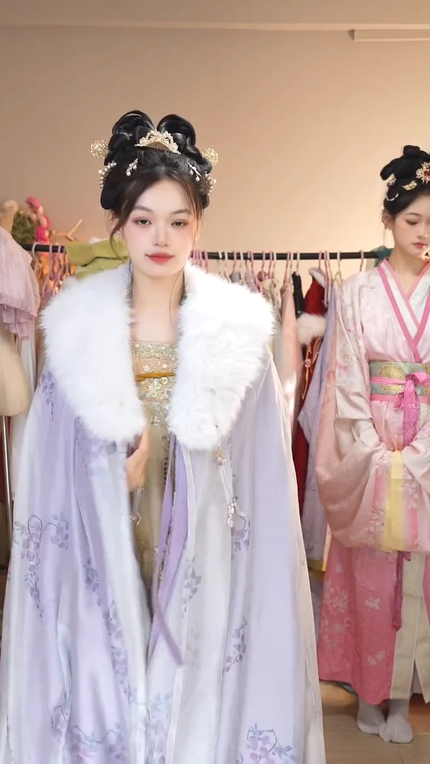 紫色斗篷 不退换