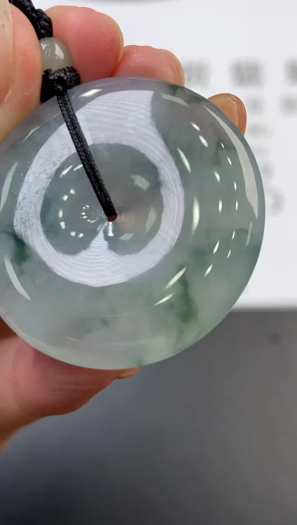 未镶嵌挂件翡翠370094    多人