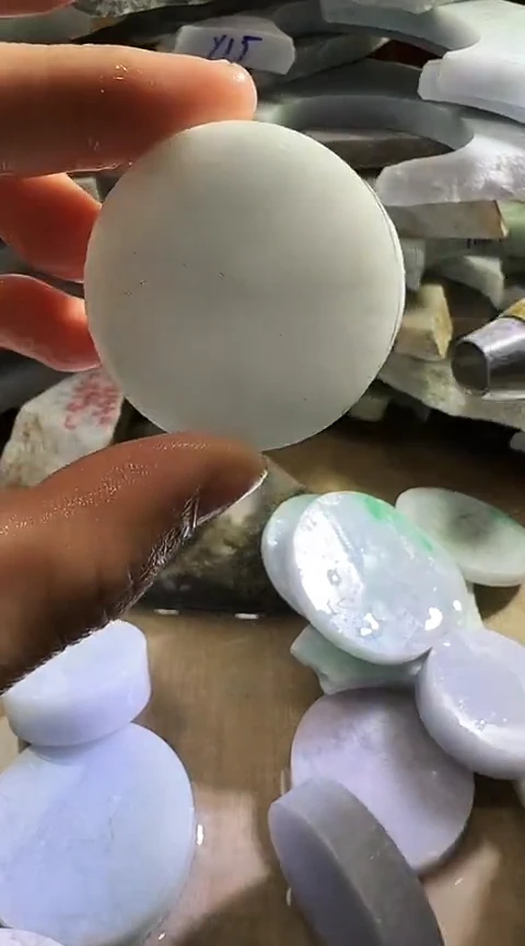 裸石翡翠缅甸翡翠A货花301