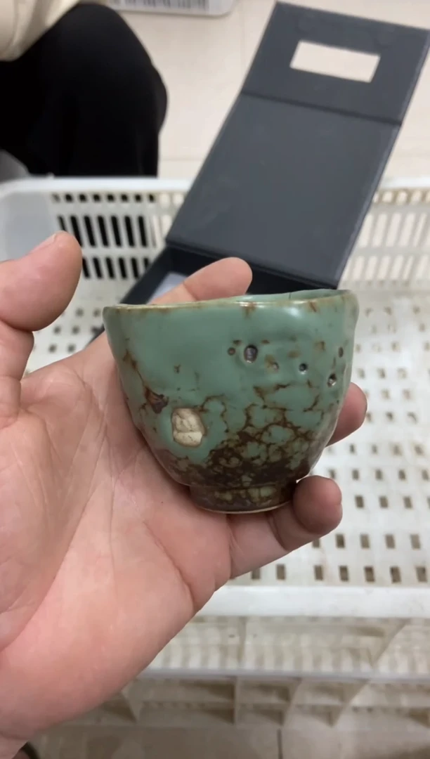 无运费险有瑕疵的摄影的产品有使用过的痕迹有点脏介意勿拍