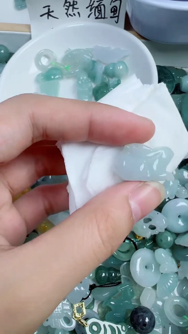 散珠翡翠106号链接，A货翡翠