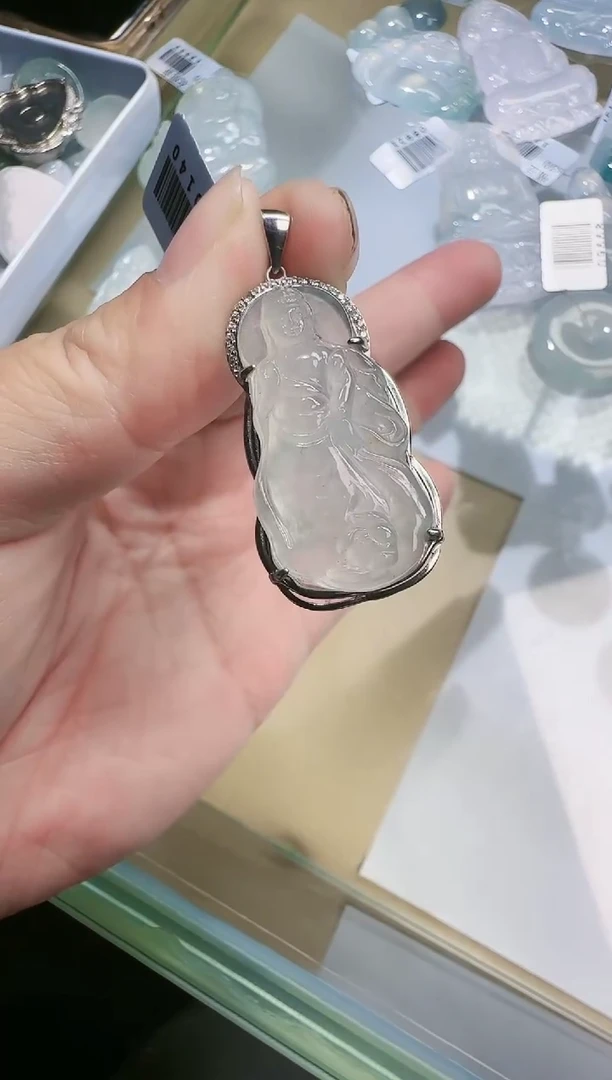 翡翠未镶嵌颈饰缅甸翡翠a货
