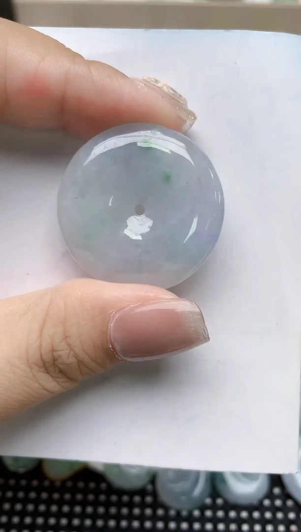 翡翠未镶嵌颈饰天然缅甸A货翡翠