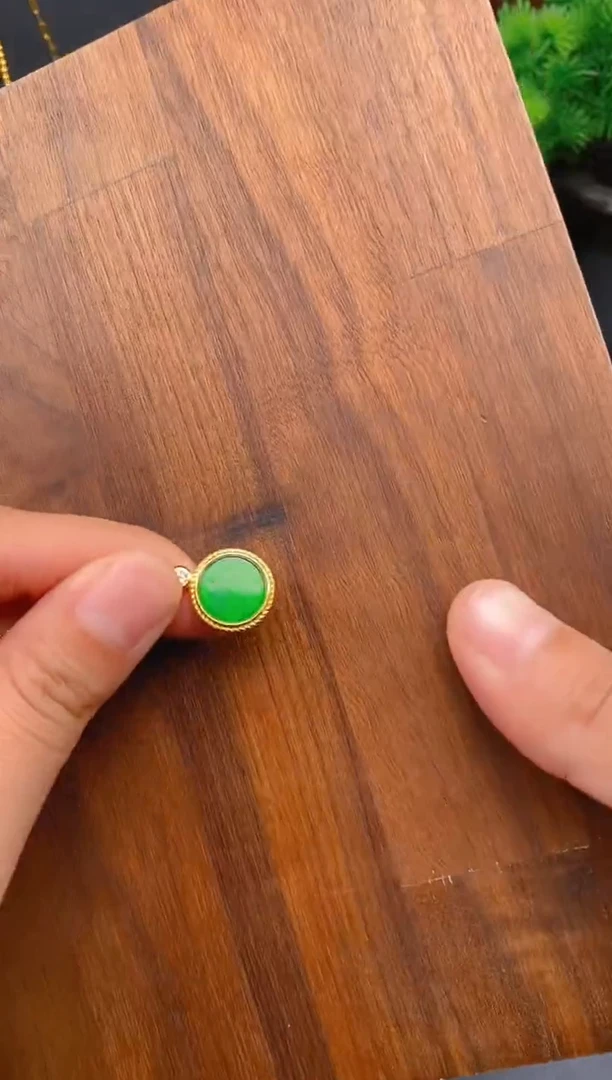 【闪购商品】翡翠吊坠(不含链)银S925镶嵌平安喜乐无事牌