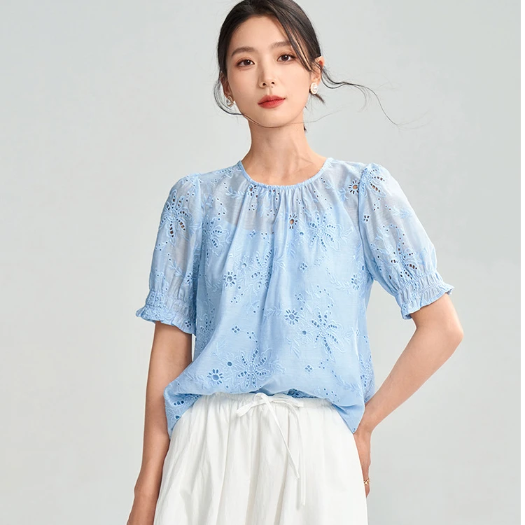 【直播间同价】重工天si镂空刺绣法式简约圆领百搭减龄上衣女25101