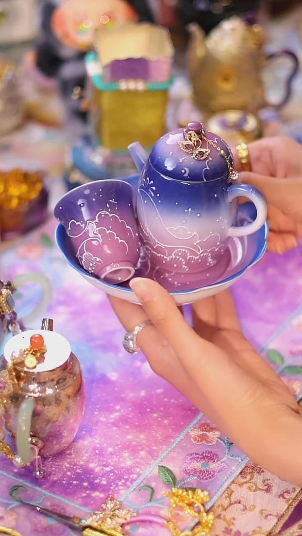 山怂阿卿直播间@@紫色套组（壶）