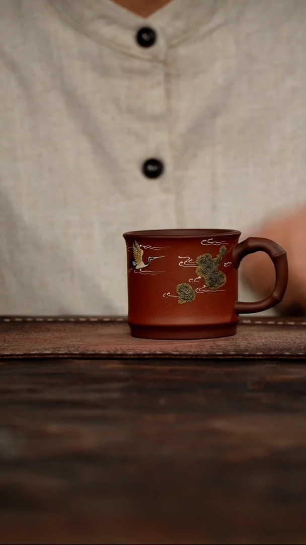 茶杯紫砂非遗茶器-仙鹤把杯