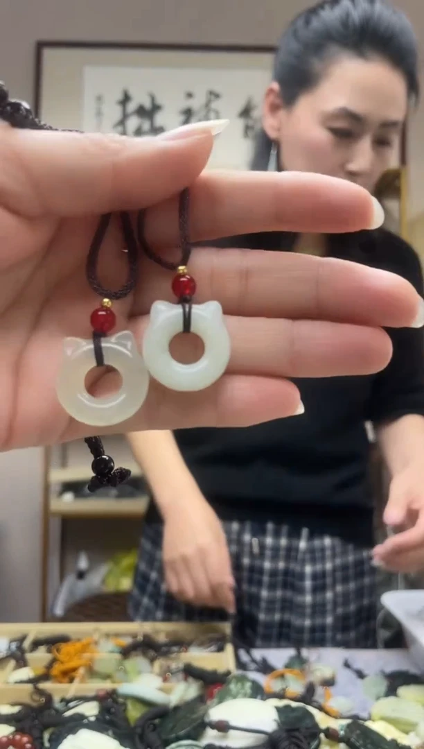 未镶嵌岫玉吊坠多样性发货拍一发一