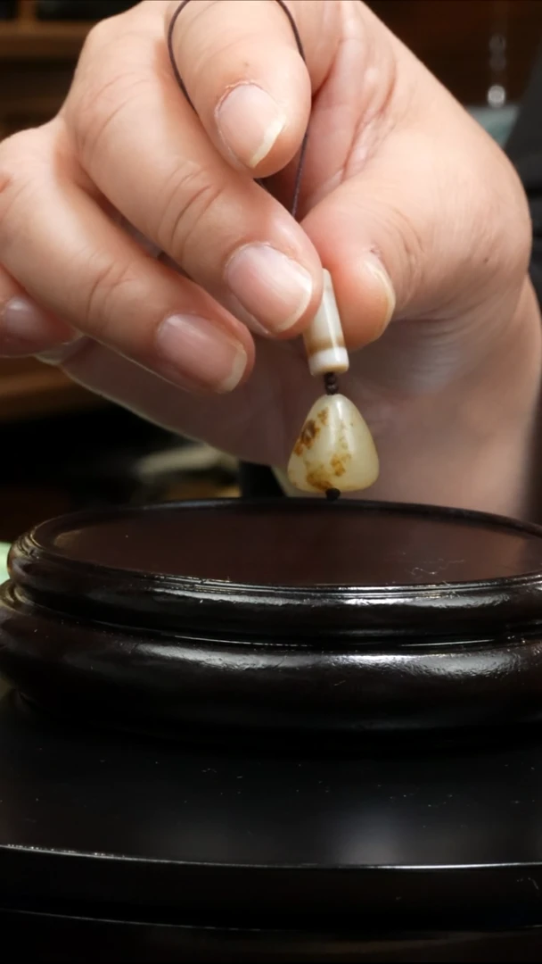 【闪购商品】和田玉吊坠(不含链)未镶嵌和田玉原石