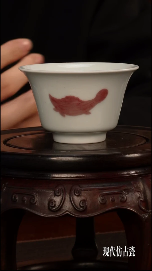 景德镇陶瓷艺术三鱼杯