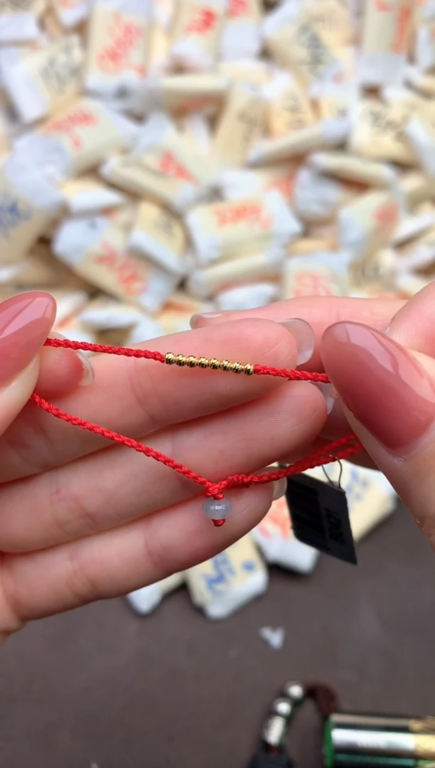 【闪购商品】翡翠手绳未镶嵌—