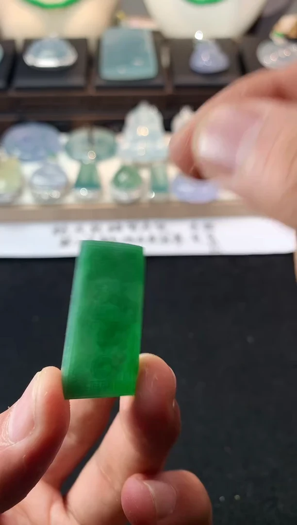 未镶嵌定制翡翠安****仔  5016毛货不退不换