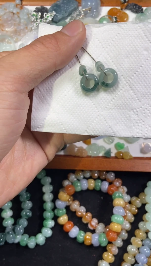 【闪购商品】翡翠颈饰未镶嵌【闪购商品】 天然翡翠