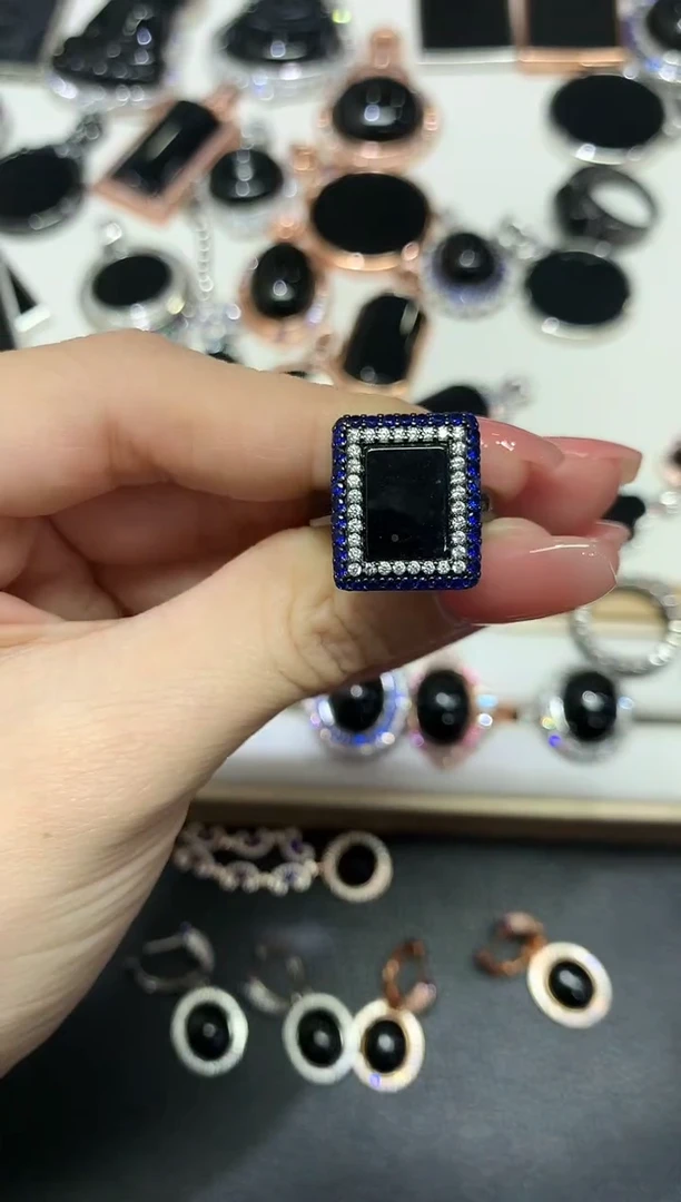 【闪购商品】翡翠吊坠(不含链)银S925镶嵌16多人多样性随机发货1件