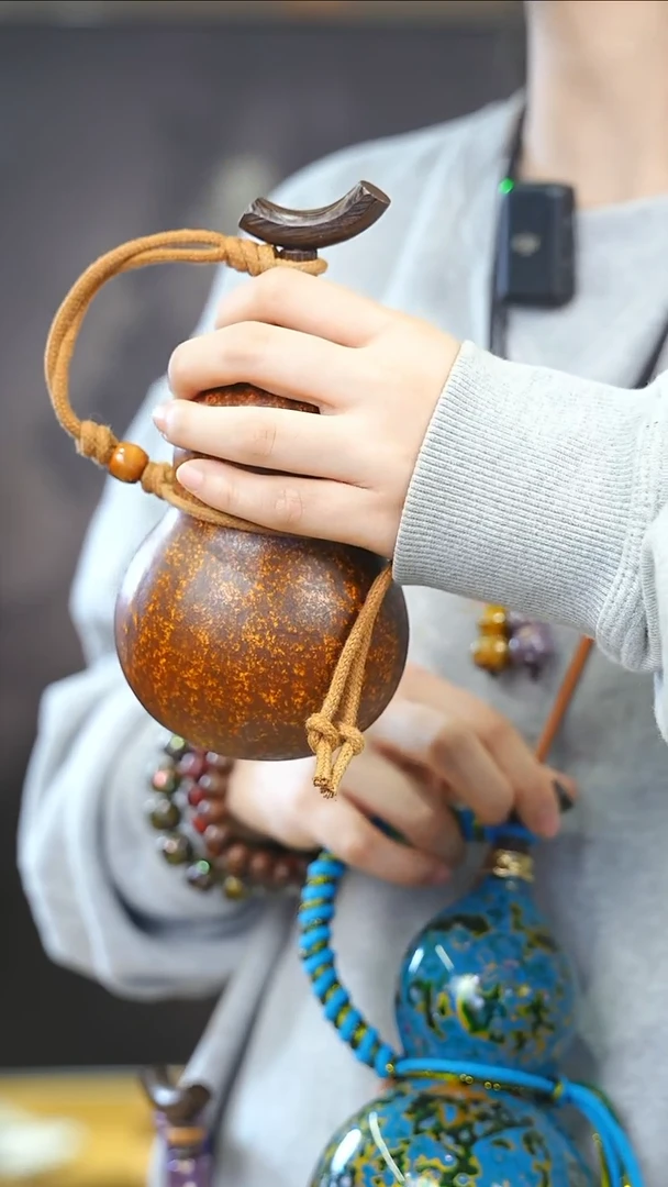 【闪购商品】XN211大漆酒葫芦不包手串及旋转底座