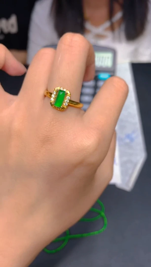 【闪购商品】定制翡翠未镶嵌88多样性发货（发其一）